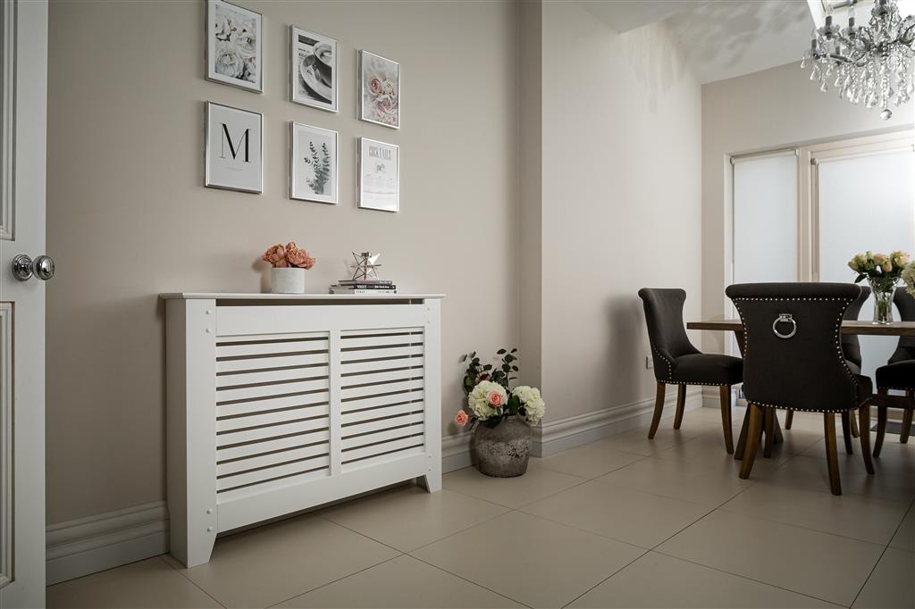 Rhode Island White Radiator Cover Small